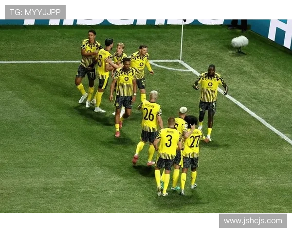 多特中场聚勒膝伤将短暂缺阵